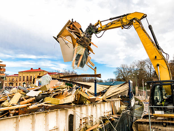 Best Same-Day Junk Removal  in Willoughby, OH